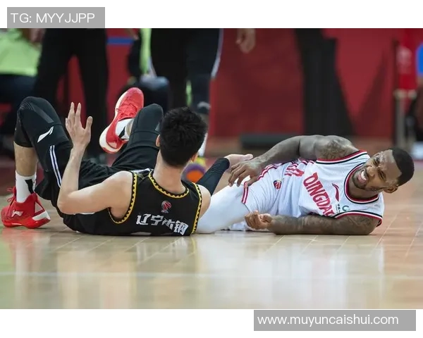 青岛队与辽宁队在第44轮激战正酣谁将赢得关键胜利